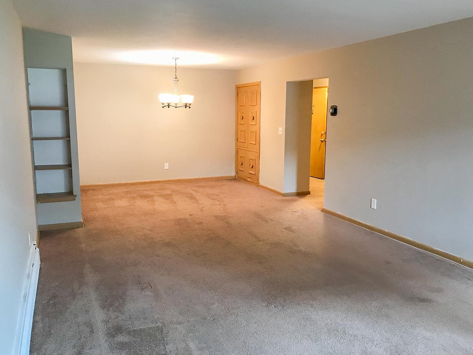 909 E. Henry Clay - Apartment - undefined