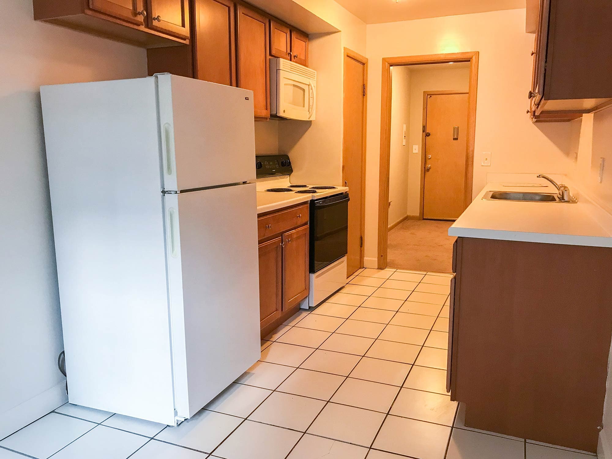 909 E. Henry Clay - Apartment - undefined