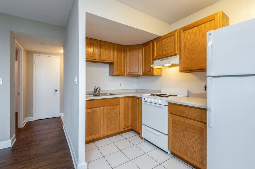 Milwaukee County apartments for rent - Property image - Prospect Heights - 2