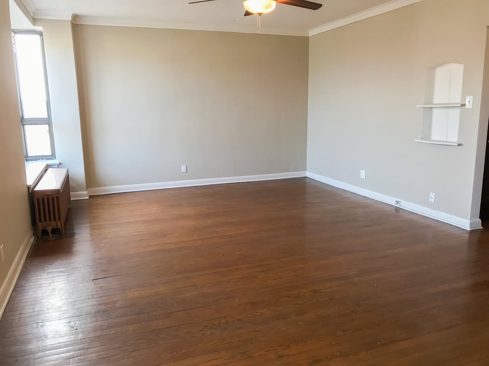 1720 E. Capitol Dr - Apartment - 9