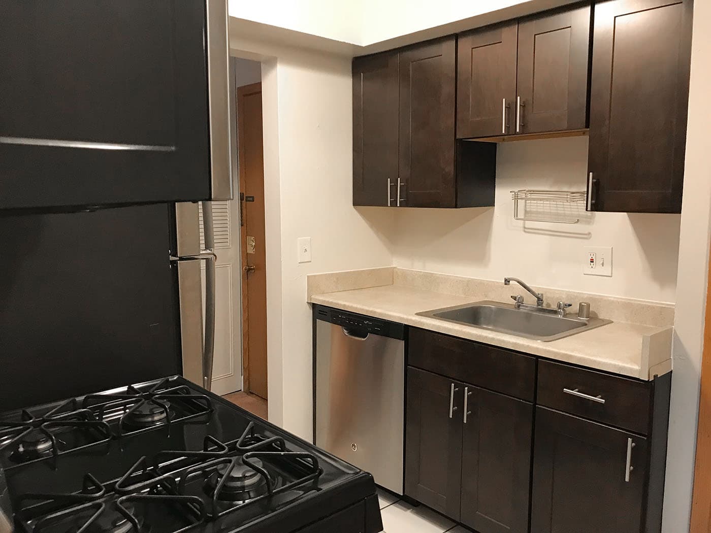 Milwaukee County apartments for rent - Property image - 2260 N. Summit - 3