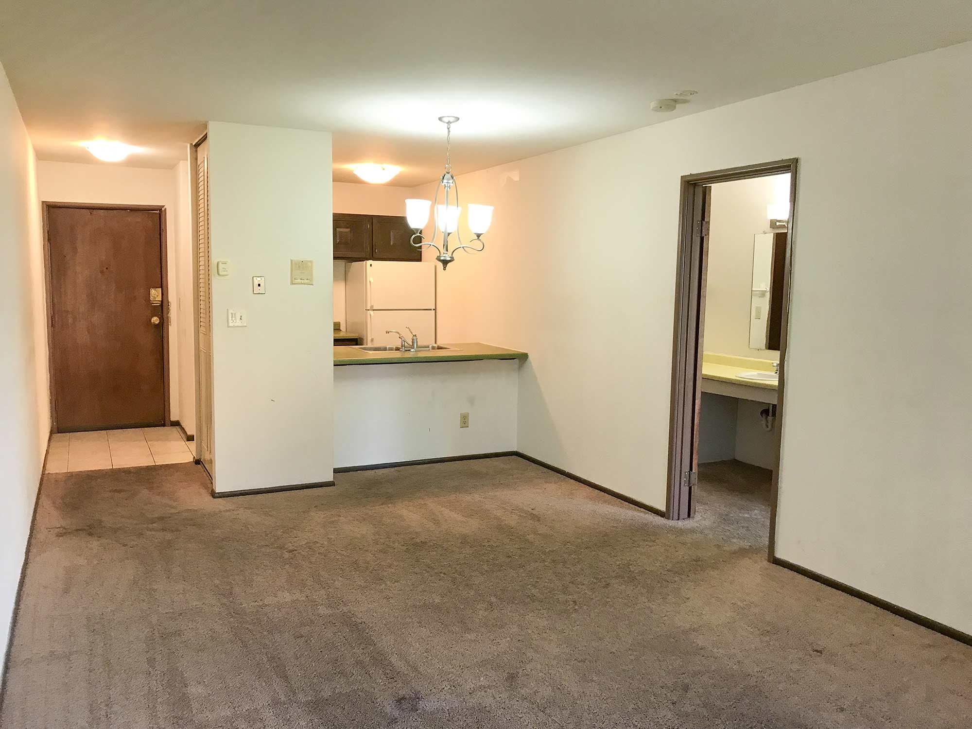 3438 N. Oakland Avenue - Apartment - undefined