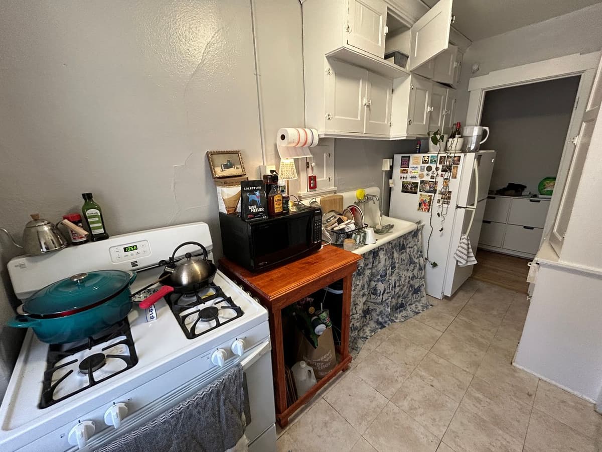 913 E Juneau Ave. - undefined - 28