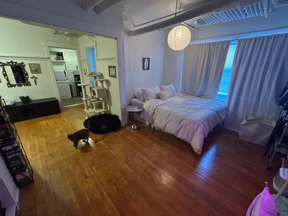913 E Juneau Ave. - undefined - 81