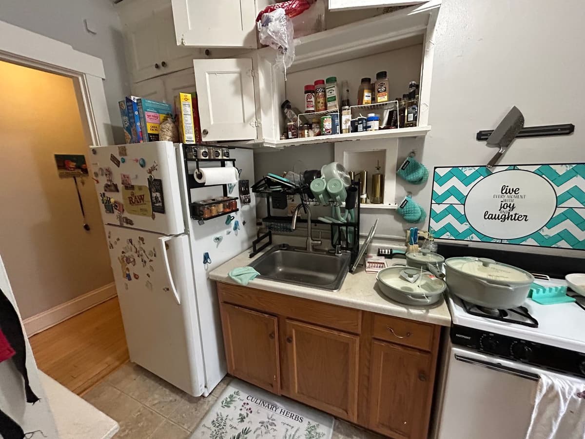 913 E Juneau Ave. - undefined - 14