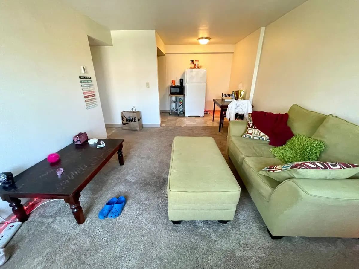 Milwaukee County apartments for rent - Property image - 1029 E Knapp - 3