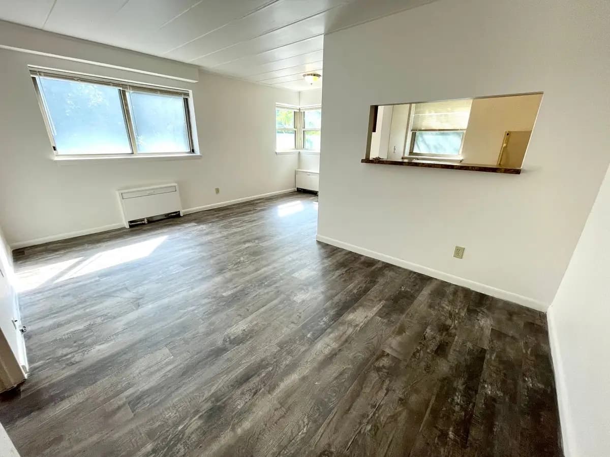930 N Marshall St. - 101 - Apartment - 9