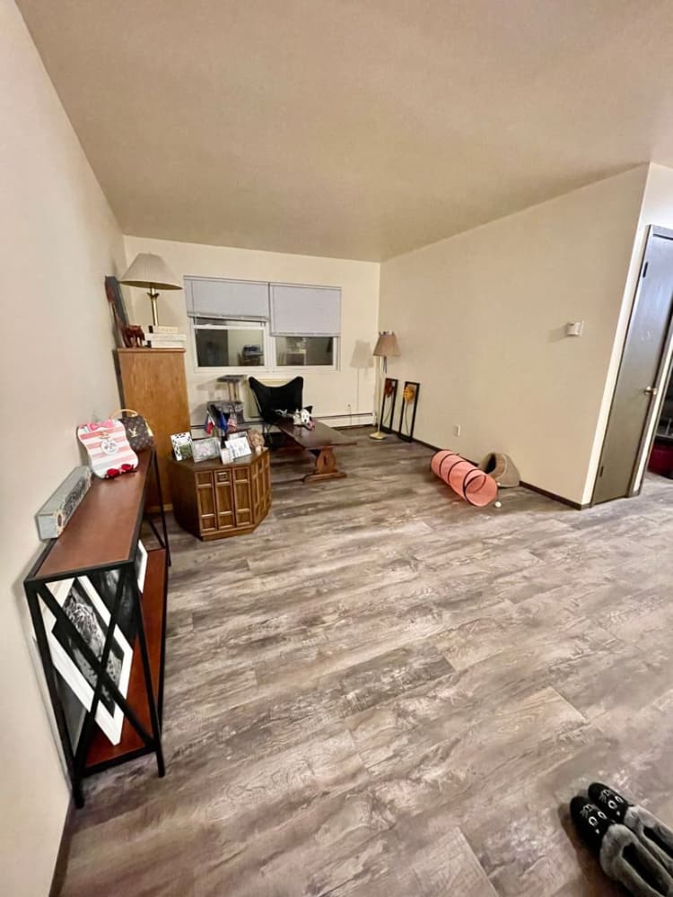 Milwaukee County apartments for rent - image - large (2).jpeg