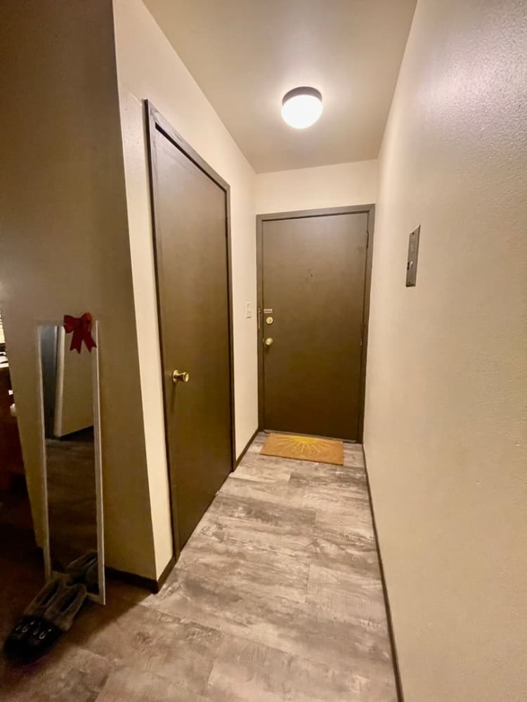 Milwaukee County apartments for rent - image - large (7).jpeg