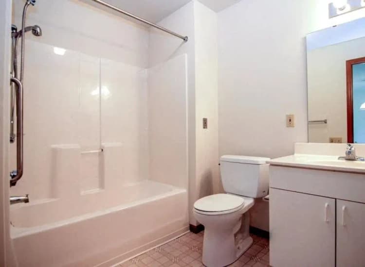 Milwaukee County apartments for rent - image - 12.webp