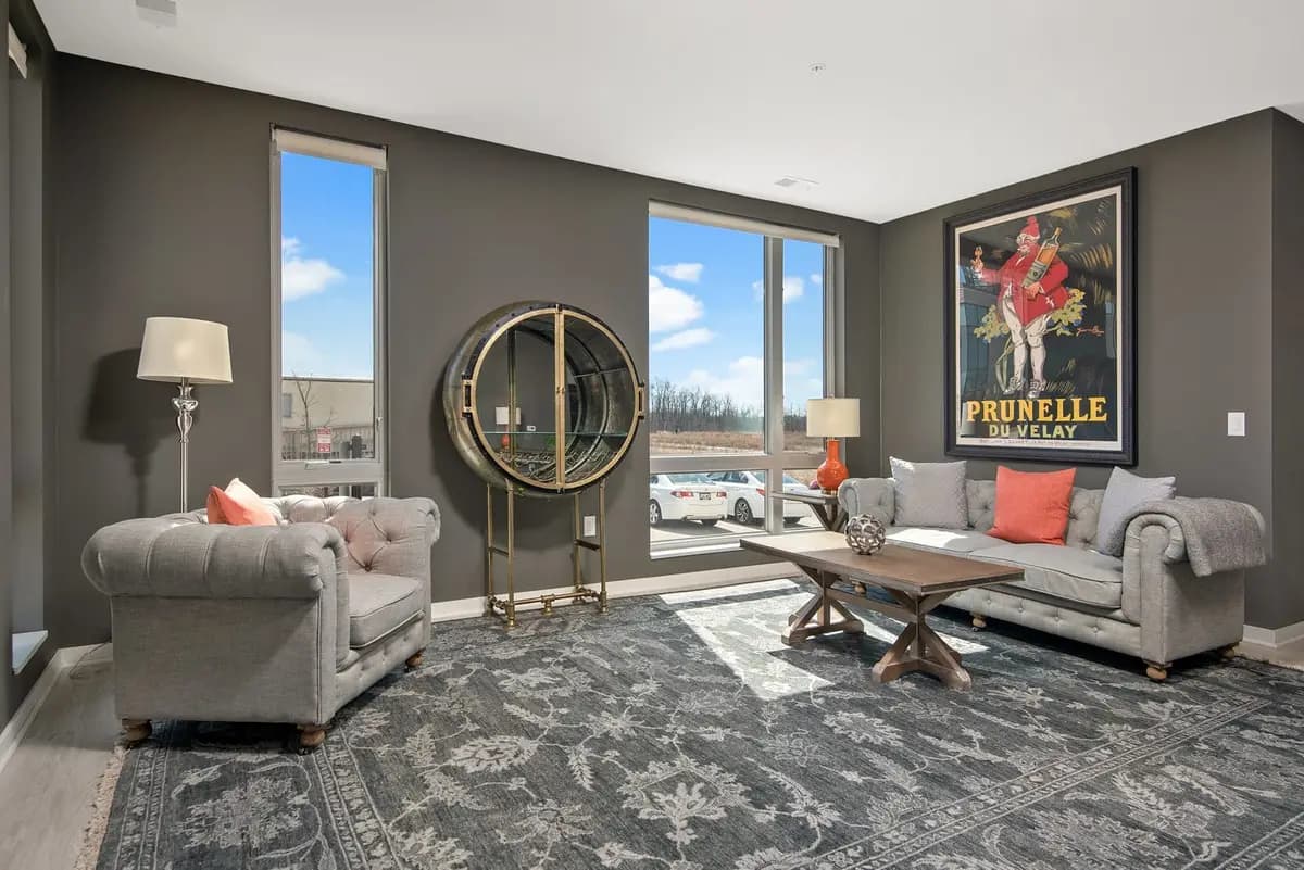 Emerald Row - Apartment - 19