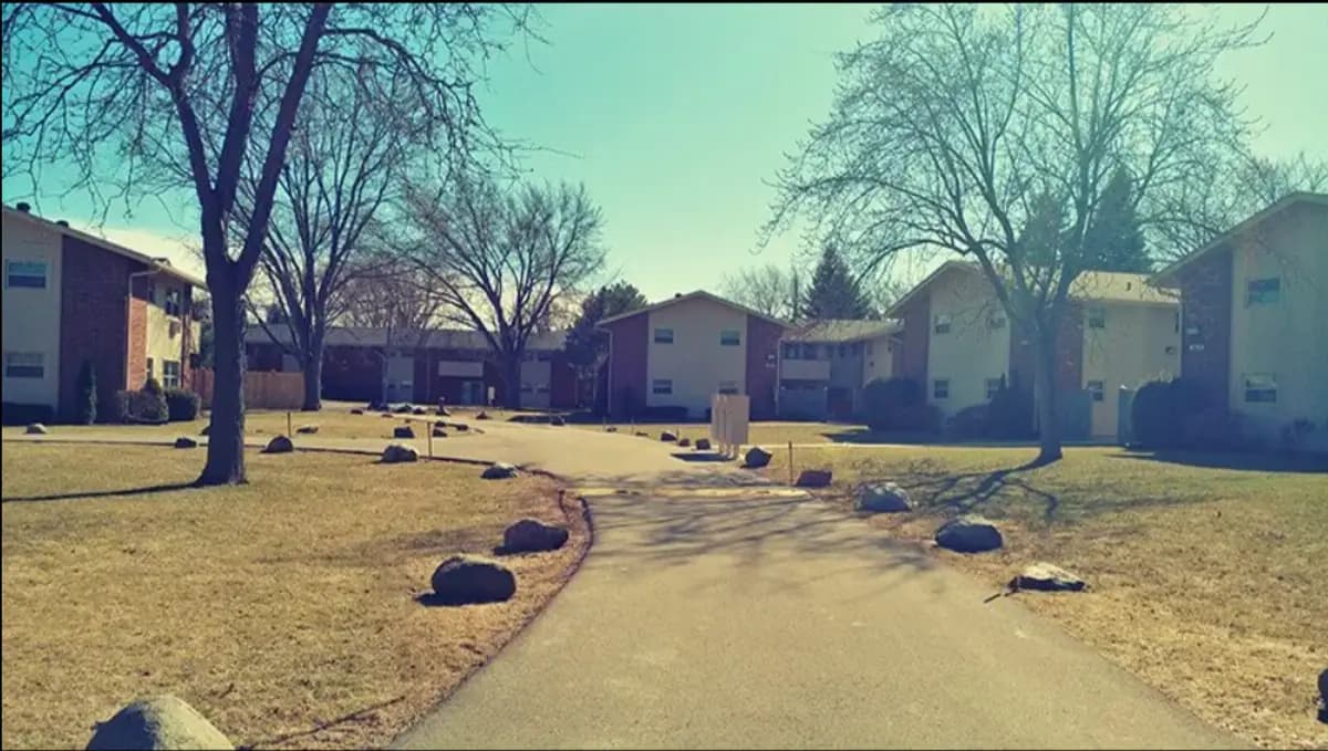 Oak Park Apartment Homes - Apartment - 8