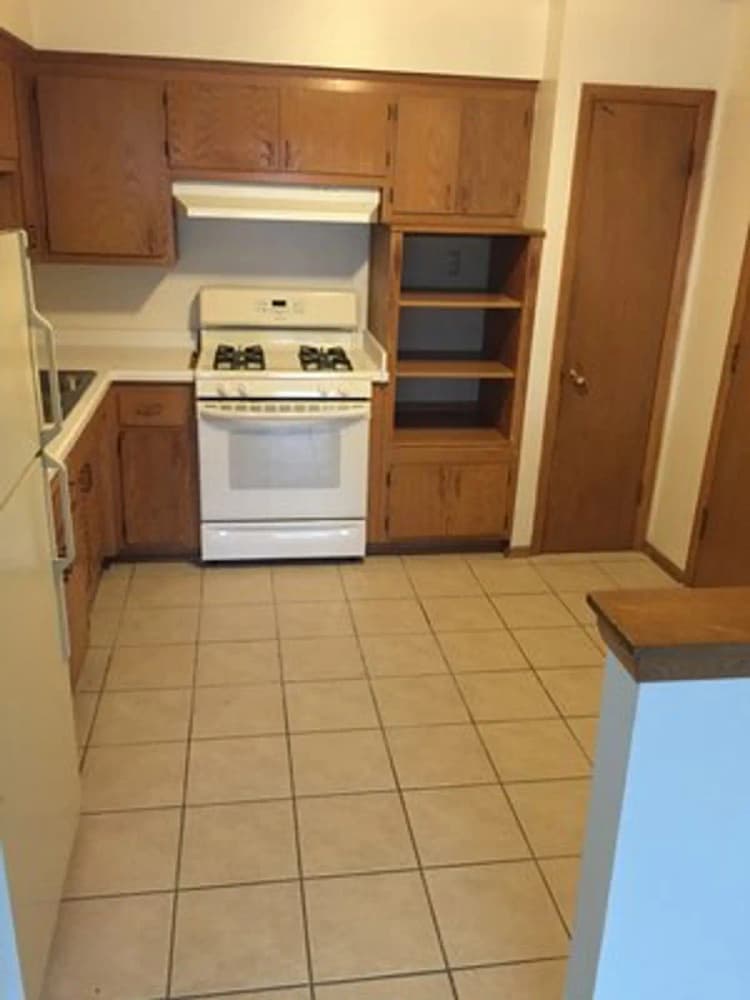 Milwaukee County apartments for rent - image - IMG_2417.jpeg