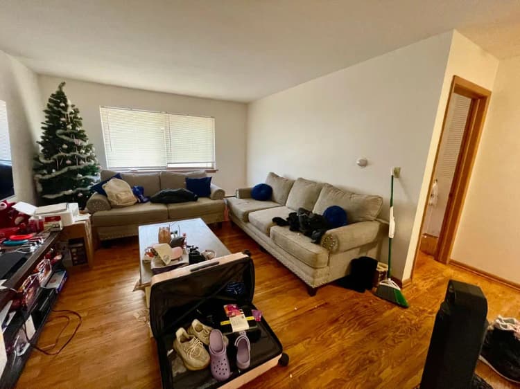 Milwaukee County apartments for rent - image - large (17).jpeg