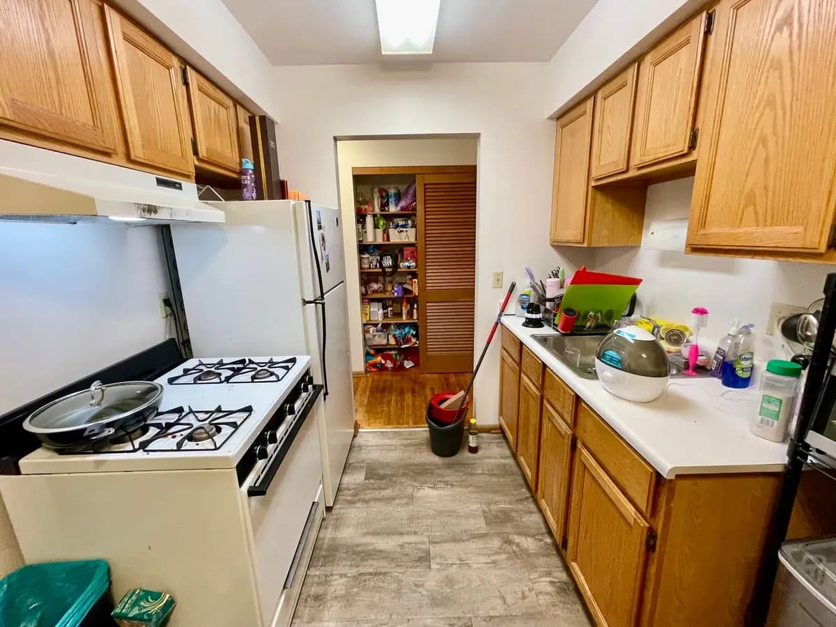Milwaukee County apartments for rent - Property image - 1216 Memorial Drive - 3