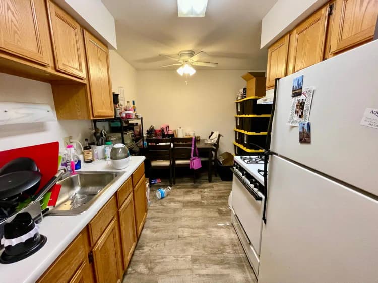 Milwaukee County apartments for rent - image - large (20).jpeg