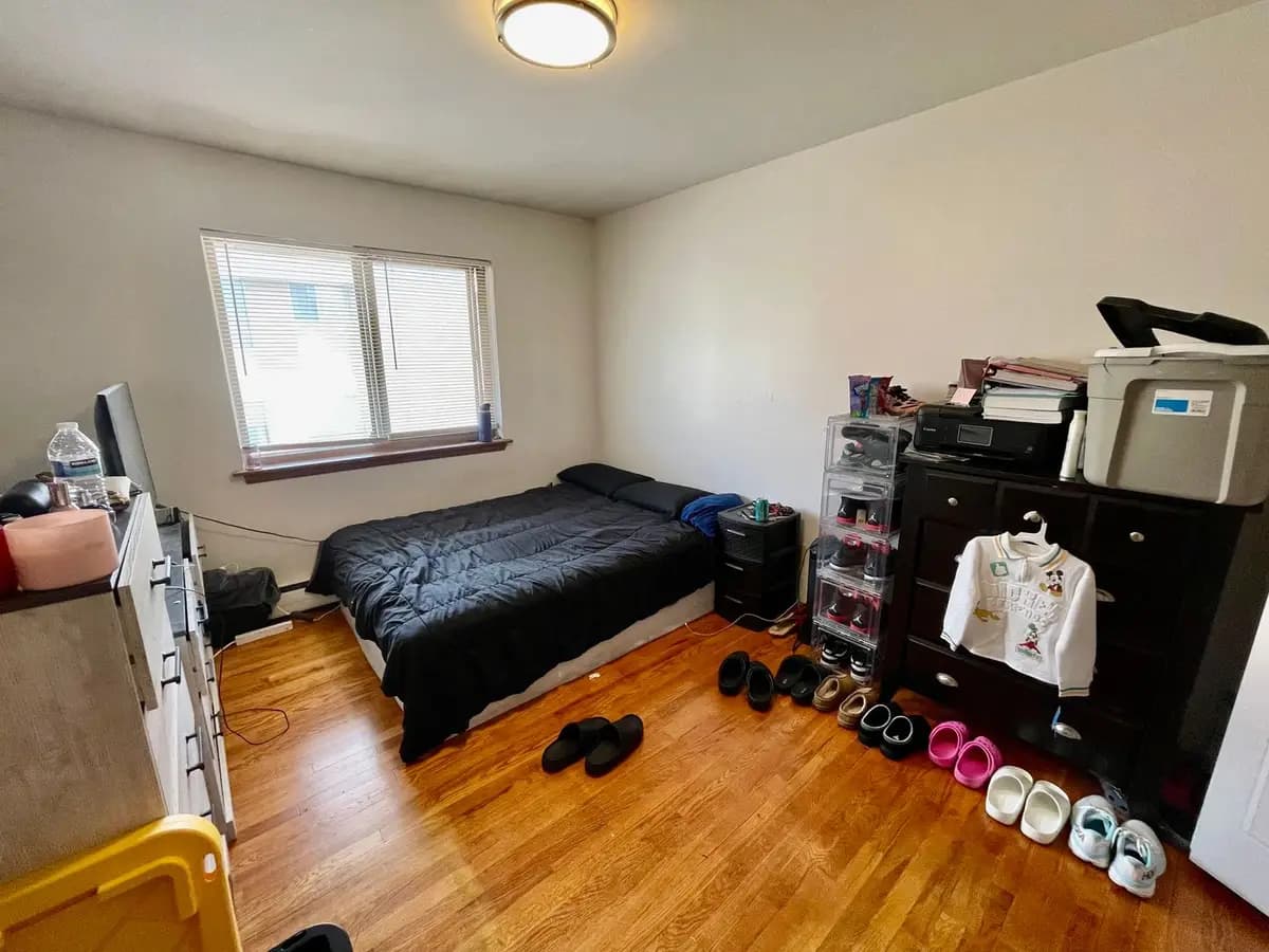 1216 Memorial Drive - Apartment - 8