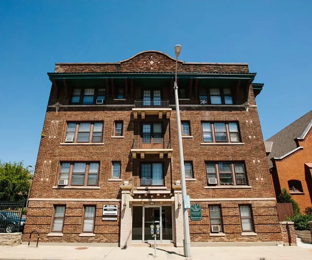 Milwaukee County apartments for rent - Property image - Van Buren - 1