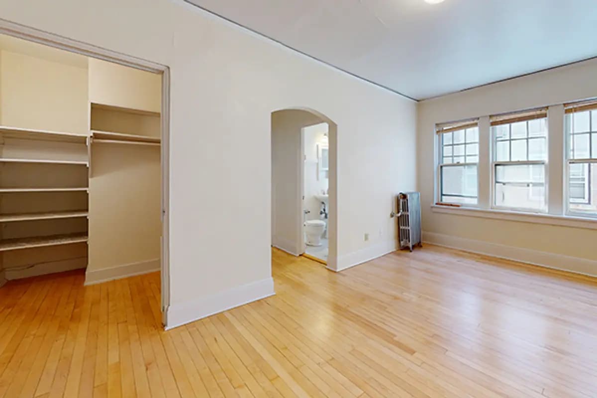 1026 E. Pleasant St. - Apartment - 3