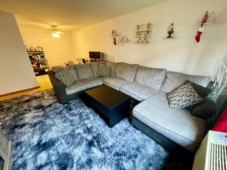 Milwaukee County apartments for rent - image - large (1).jpeg