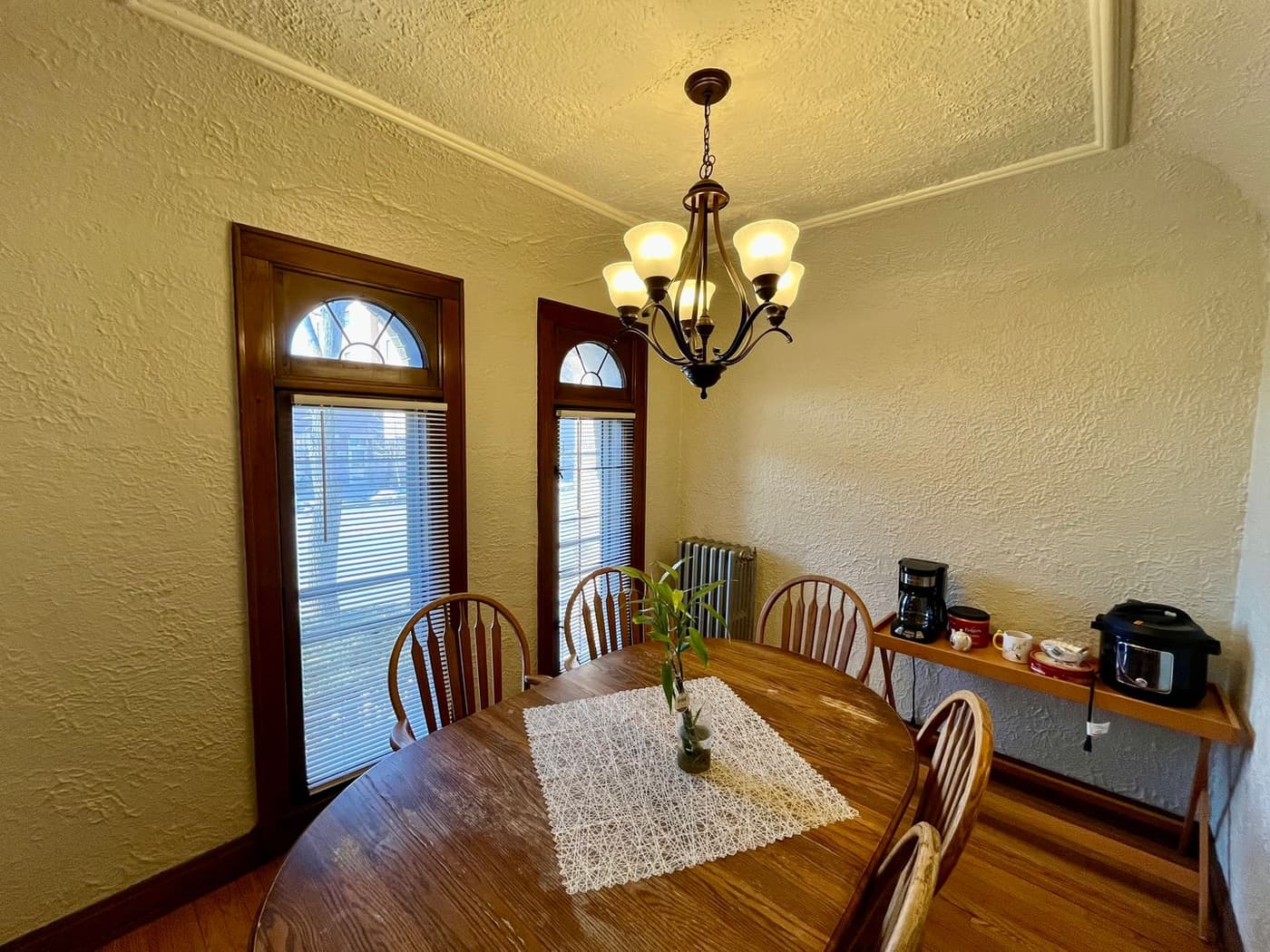 Milwaukee County apartments for rent - Property image - 4474 N Oakland Ave - 3