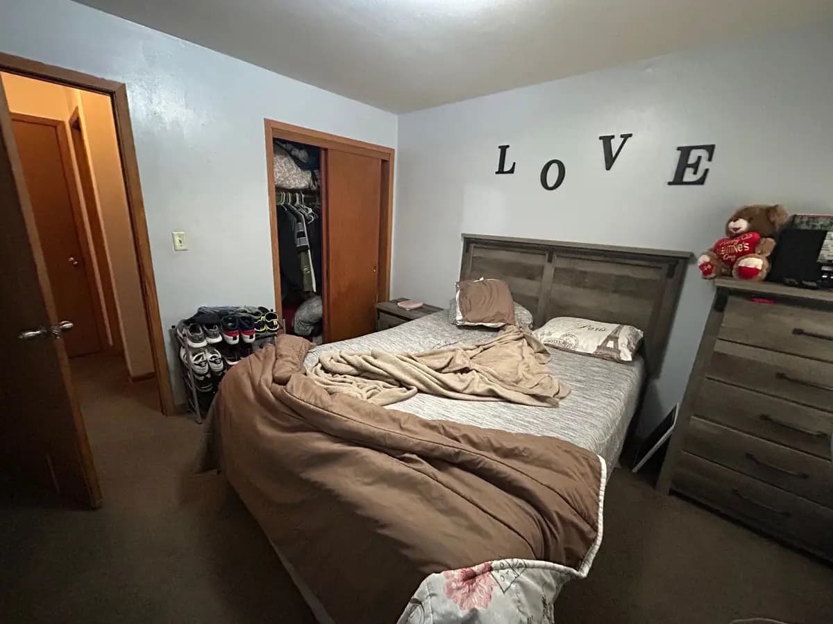 2194 S 84th St - Apartment - 21