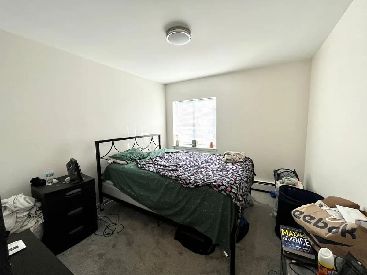 2194 S 84th St - Apartment - 17