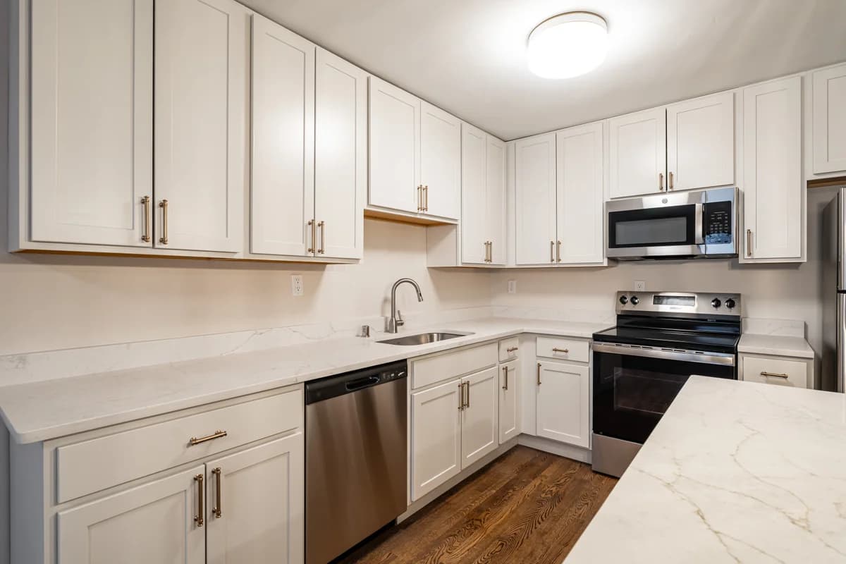 Milwaukee County apartments for rent - image - property-image-1793213156568.jpg