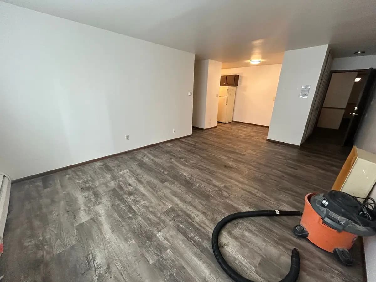 4246 S 60th - Apartment - 30