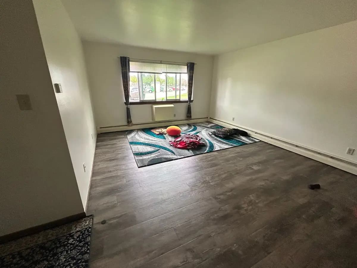 4246 S 60th - Apartment - 28