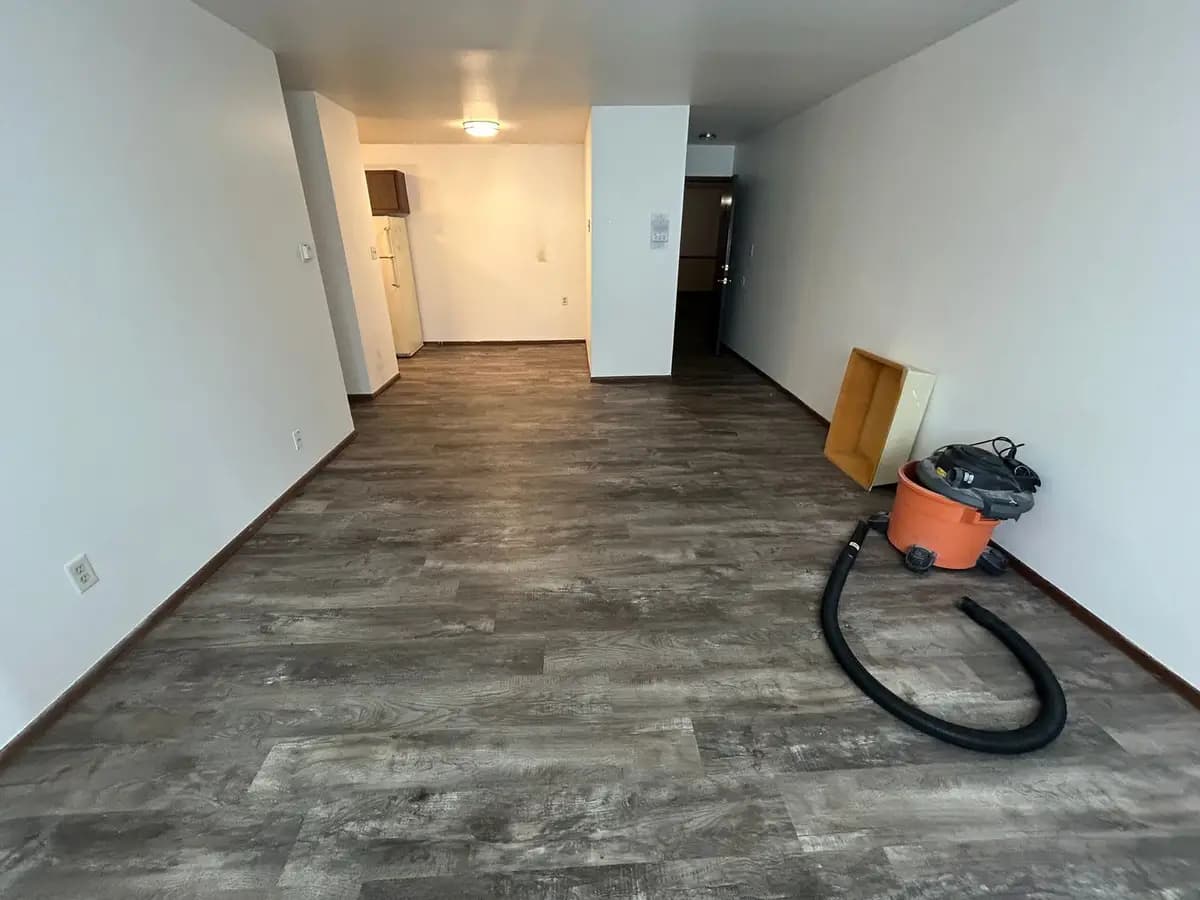 2114 N Summit - Apartment - 31