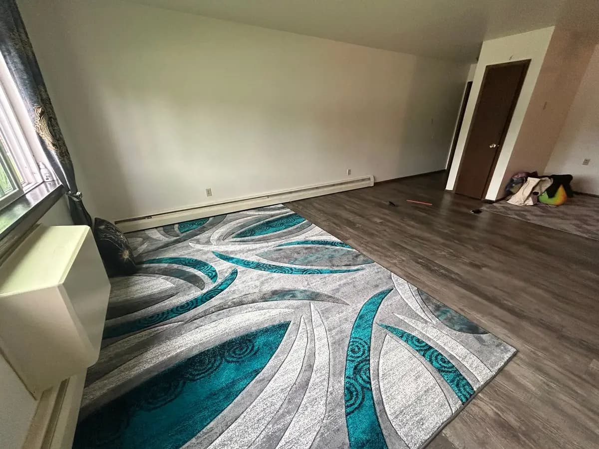 2114 N Summit - Apartment - 10
