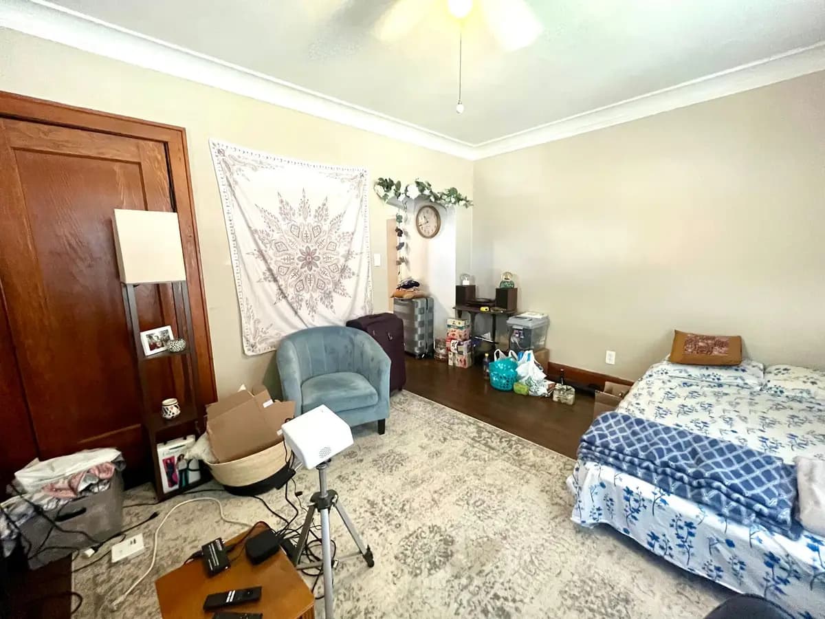 1800 E Kenmore Pl. - Apartment - 14