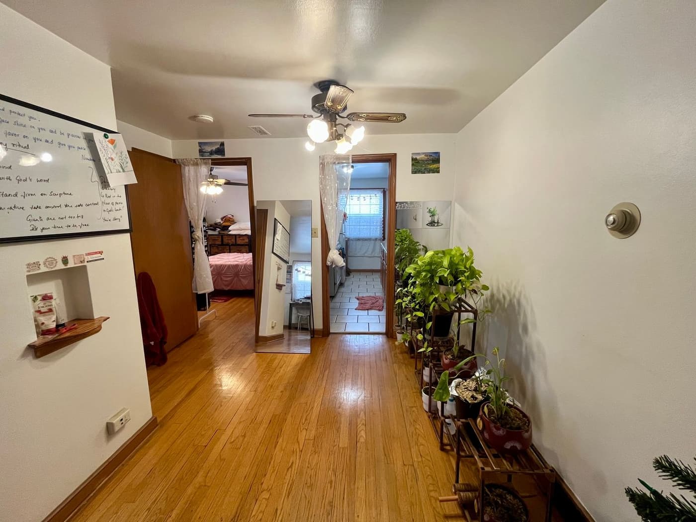 4320 N Wilson Dr - Apartment - 10