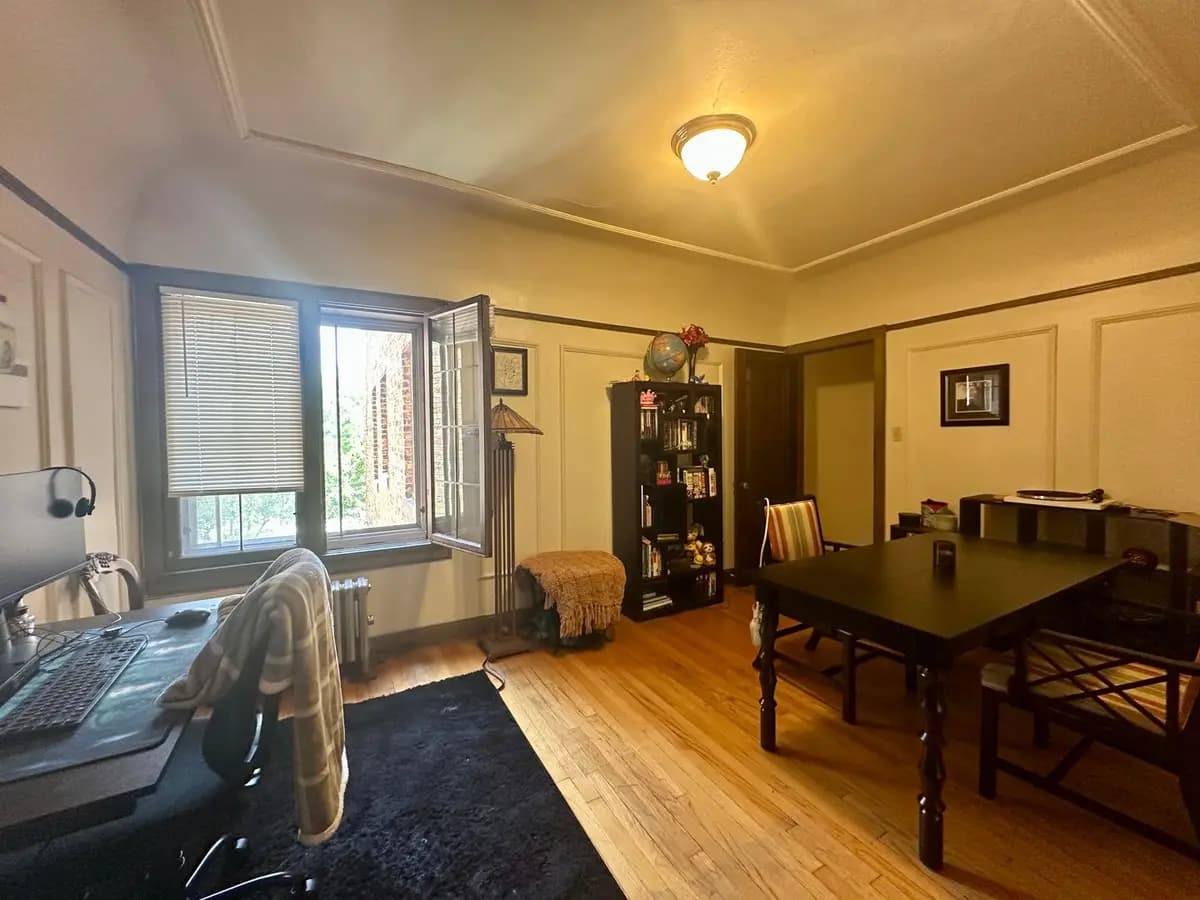 1807 E Olive St - Apartment - 8