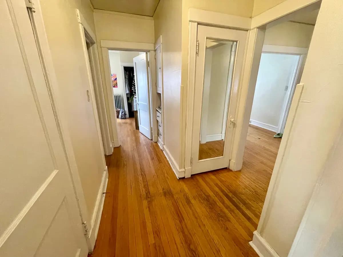2513 N. Stowell Ave. - Apartment - 13