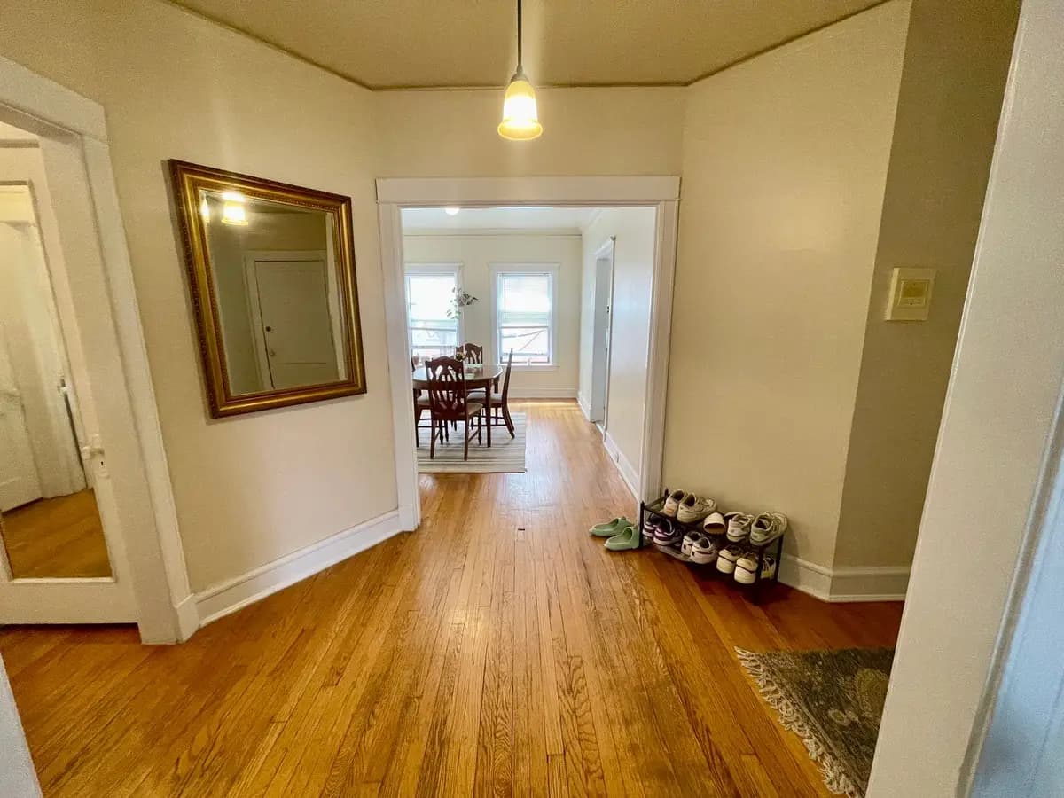 2513 N. Stowell Ave. - Apartment - 6