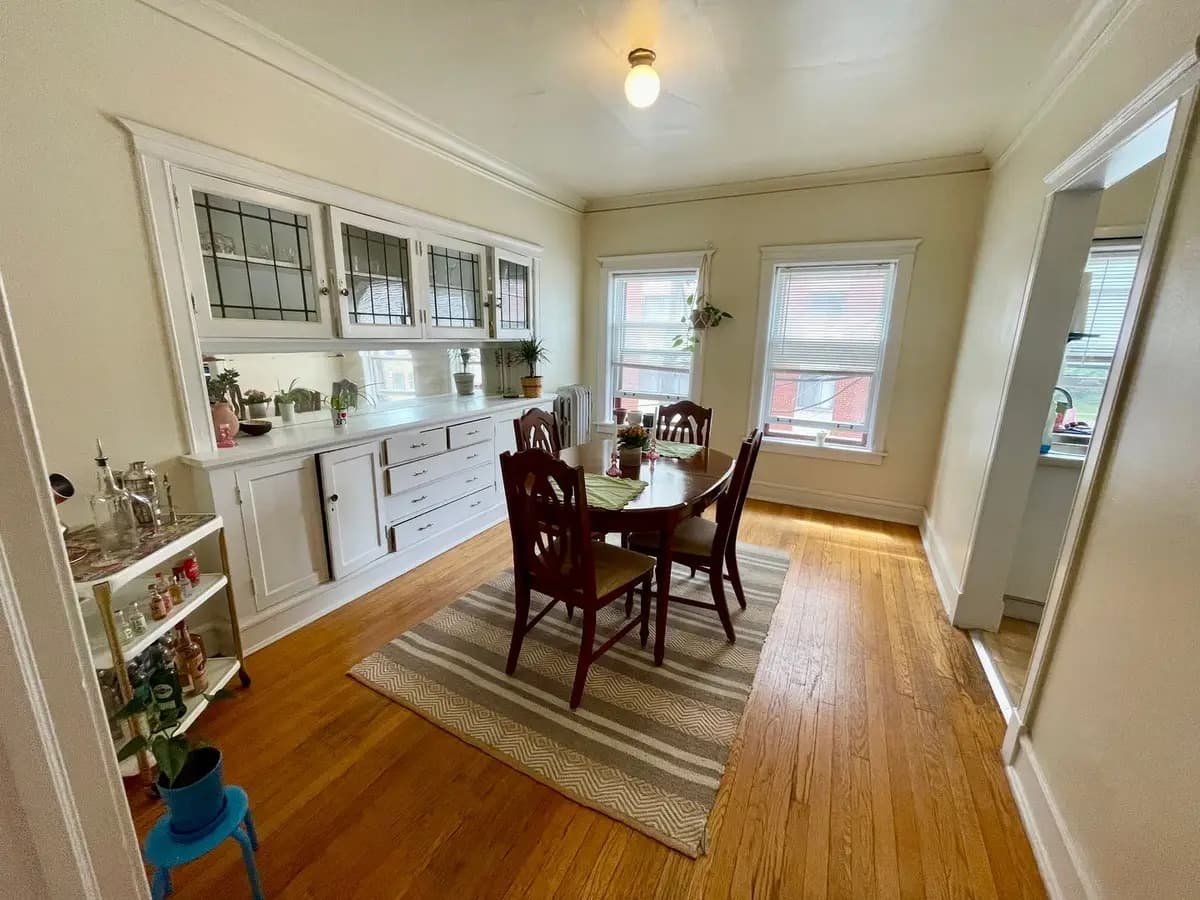 2513 N. Stowell Ave. - Apartment - 7