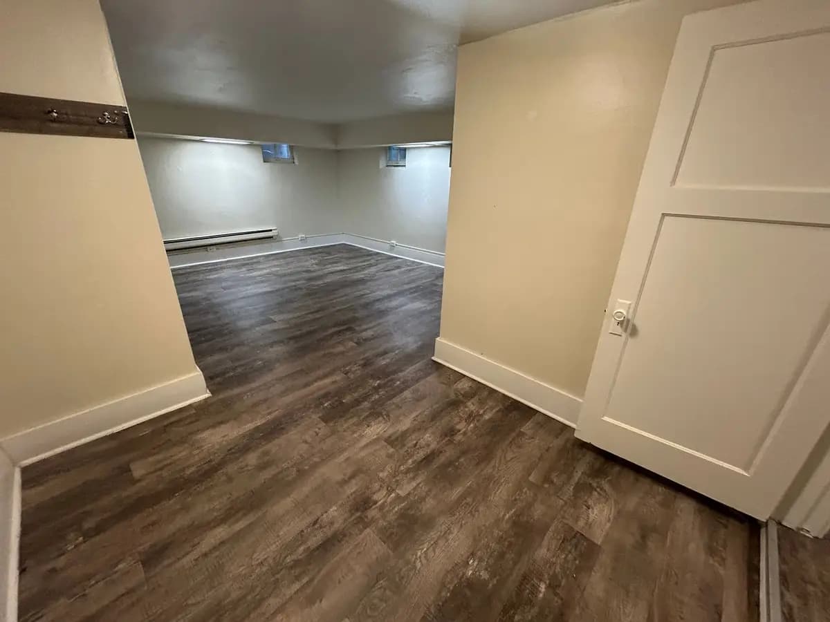 1705 S. 84th St. - Apartment - 8