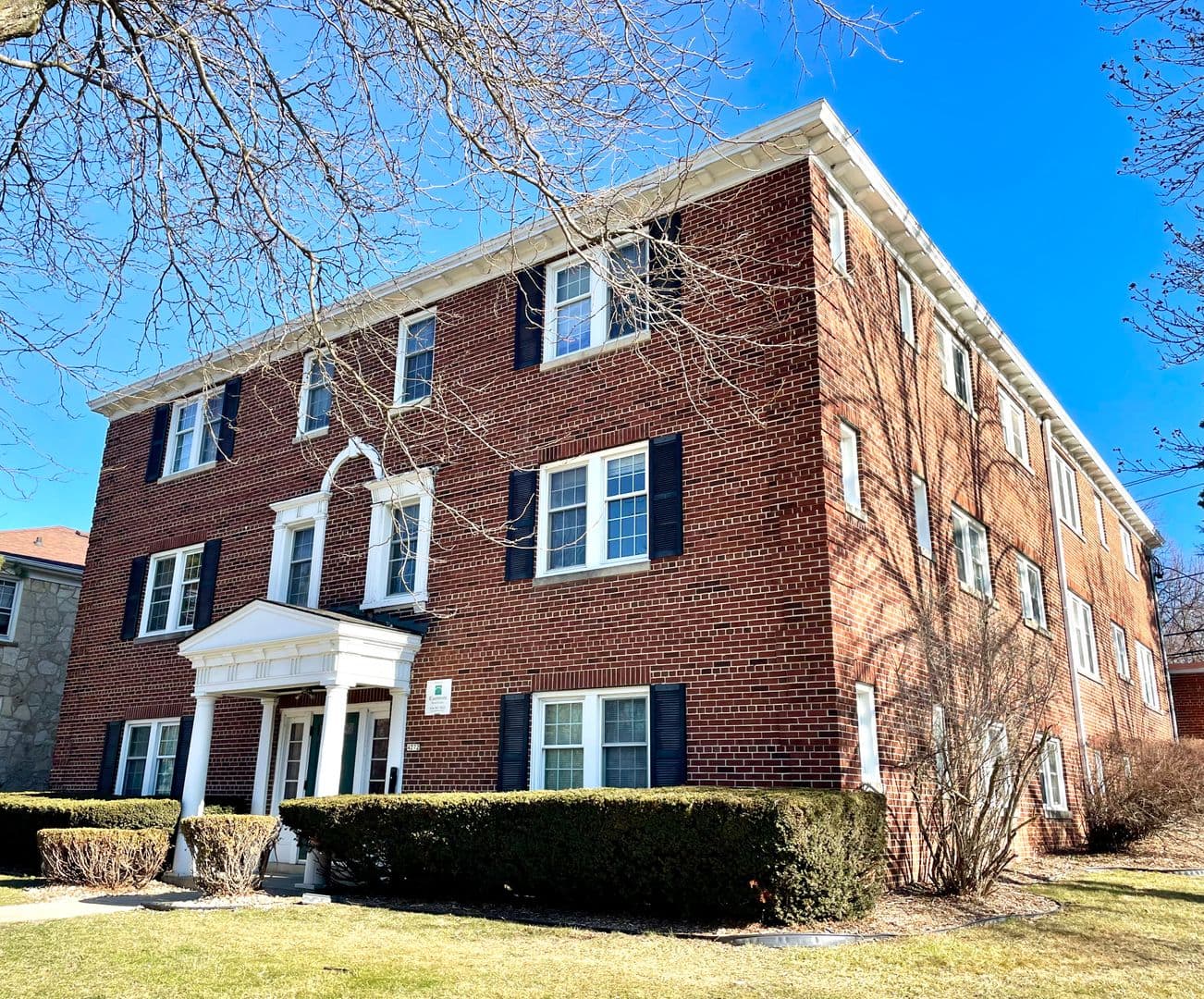 Milwaukee County apartments for rent - Property image - 4272 N Wilson Dr - 2