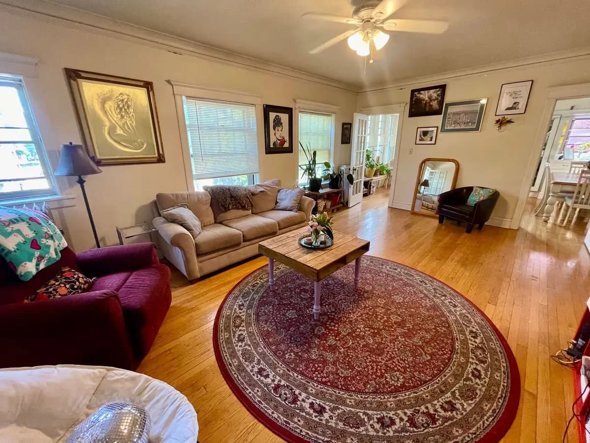 2422 E. Bradford Ave - Apartment - 5