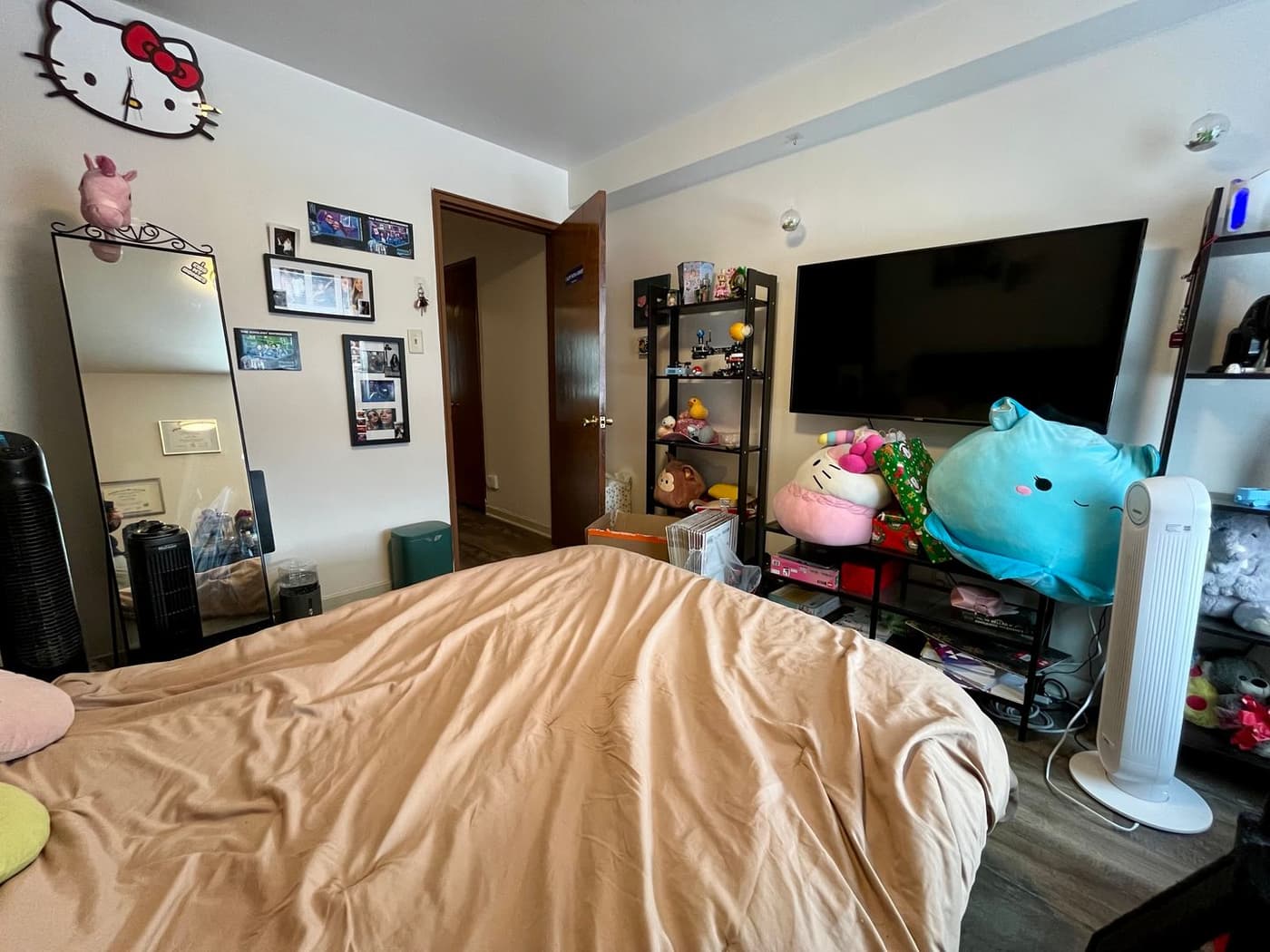 7726 W Becher St - Apartment - 37