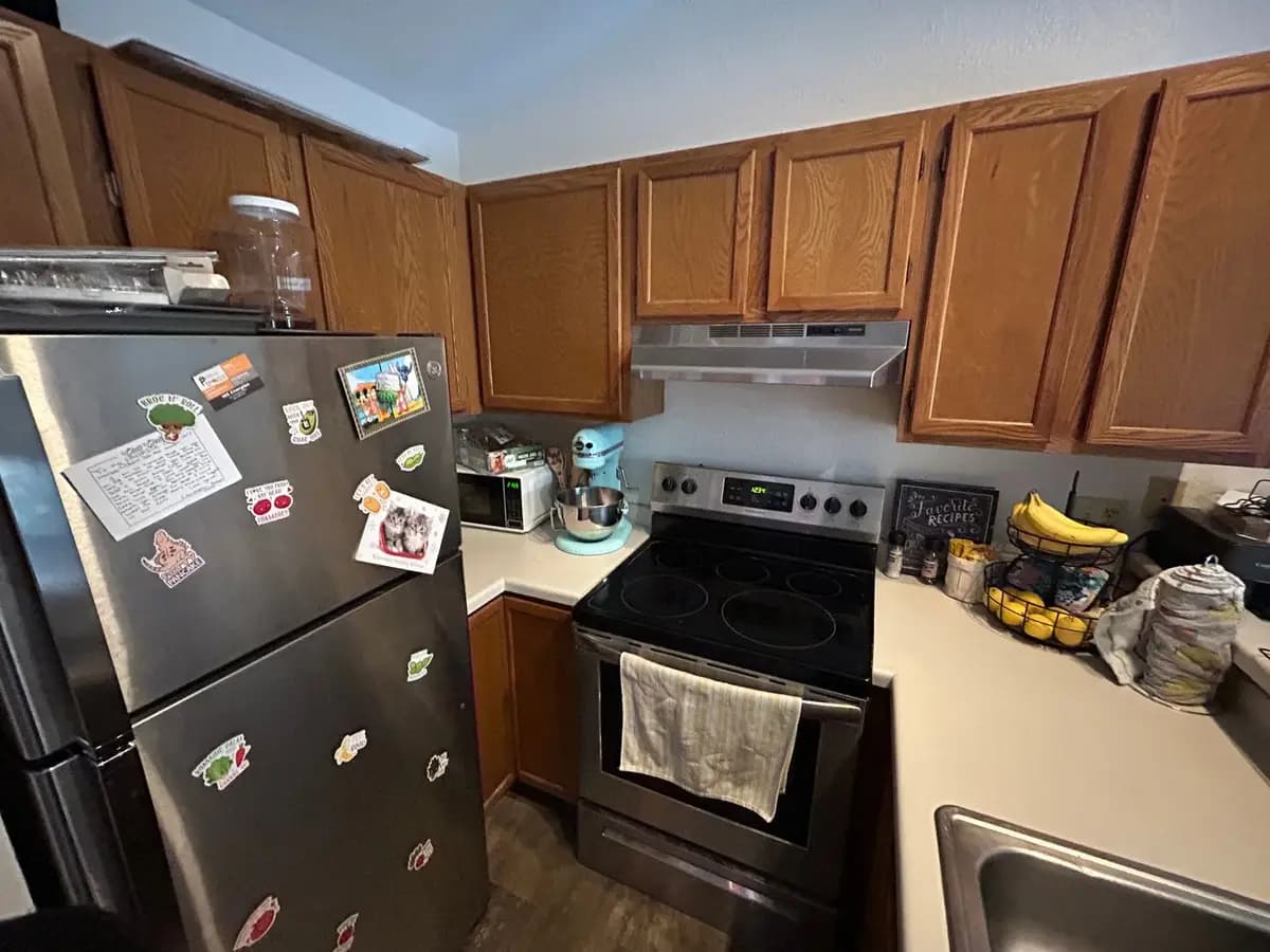 Milwaukee County apartments for rent - Property image - 2101 S. 75th St - 3
