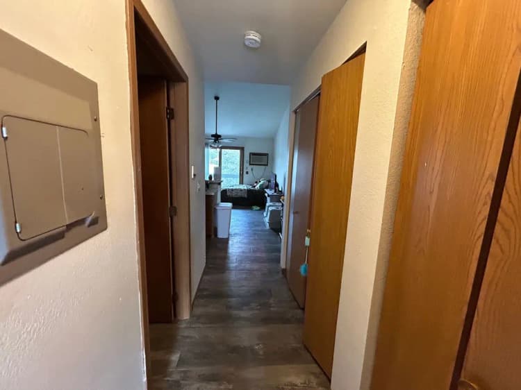 Milwaukee County apartments for rent - image - large (13).jpeg