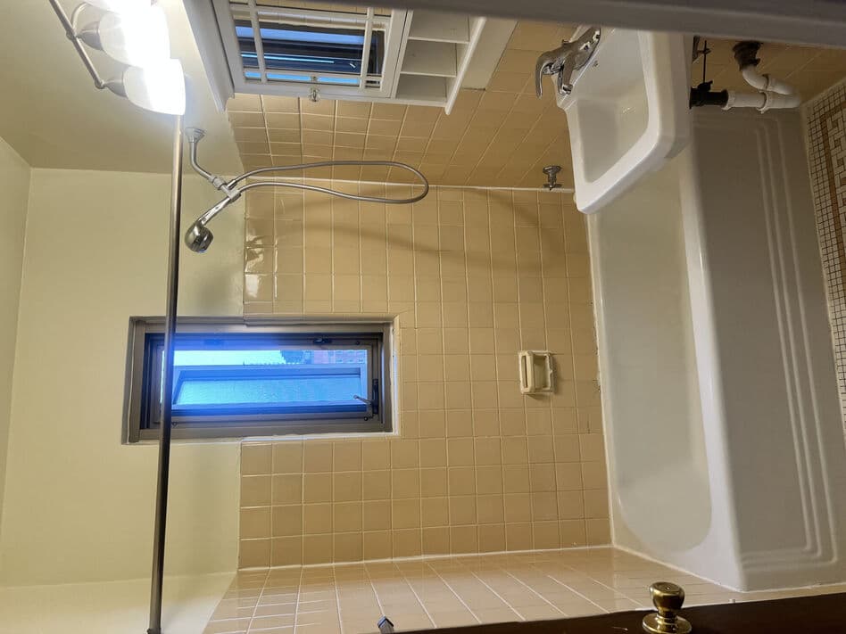 Milwaukee County apartments for rent - Property image - 1609 N. Prospect Avenue Apartments - 3