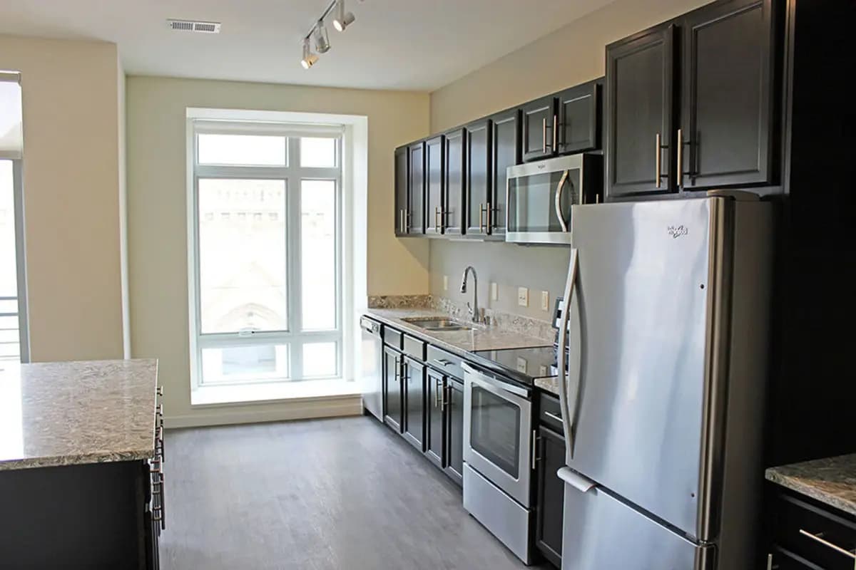 Milwaukee County apartments for rent - Property image - Keystone on Brady - 3