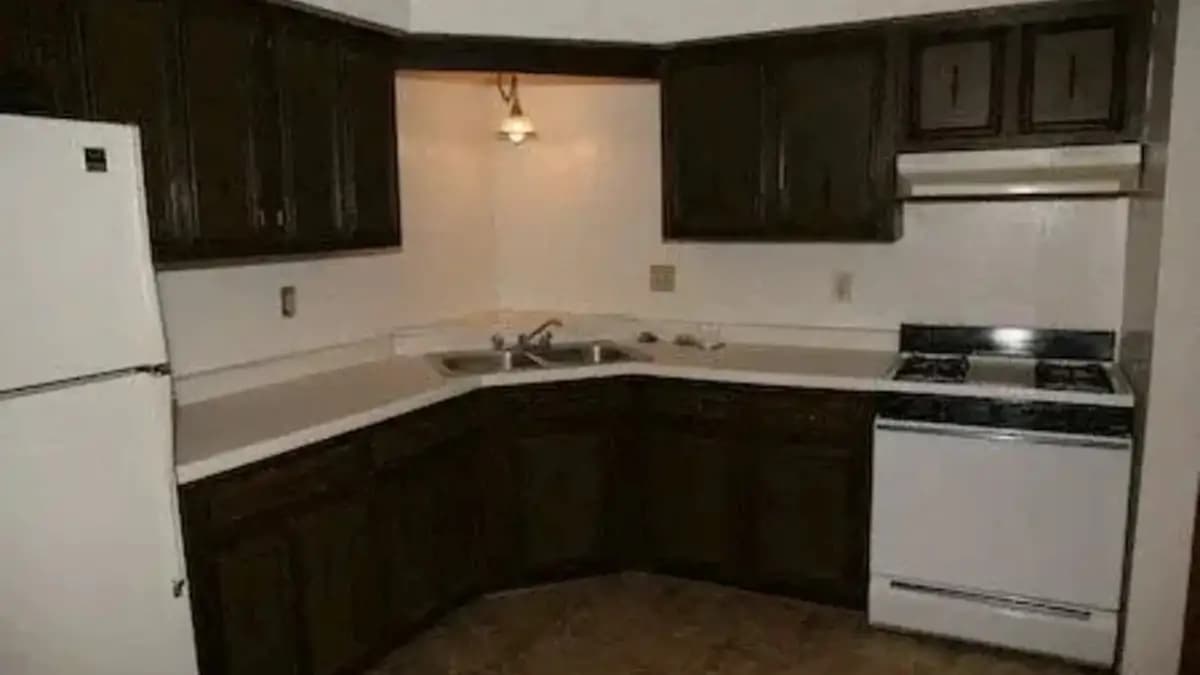 Milwaukee County apartments for rent - Property image - Westover Apartments - 2