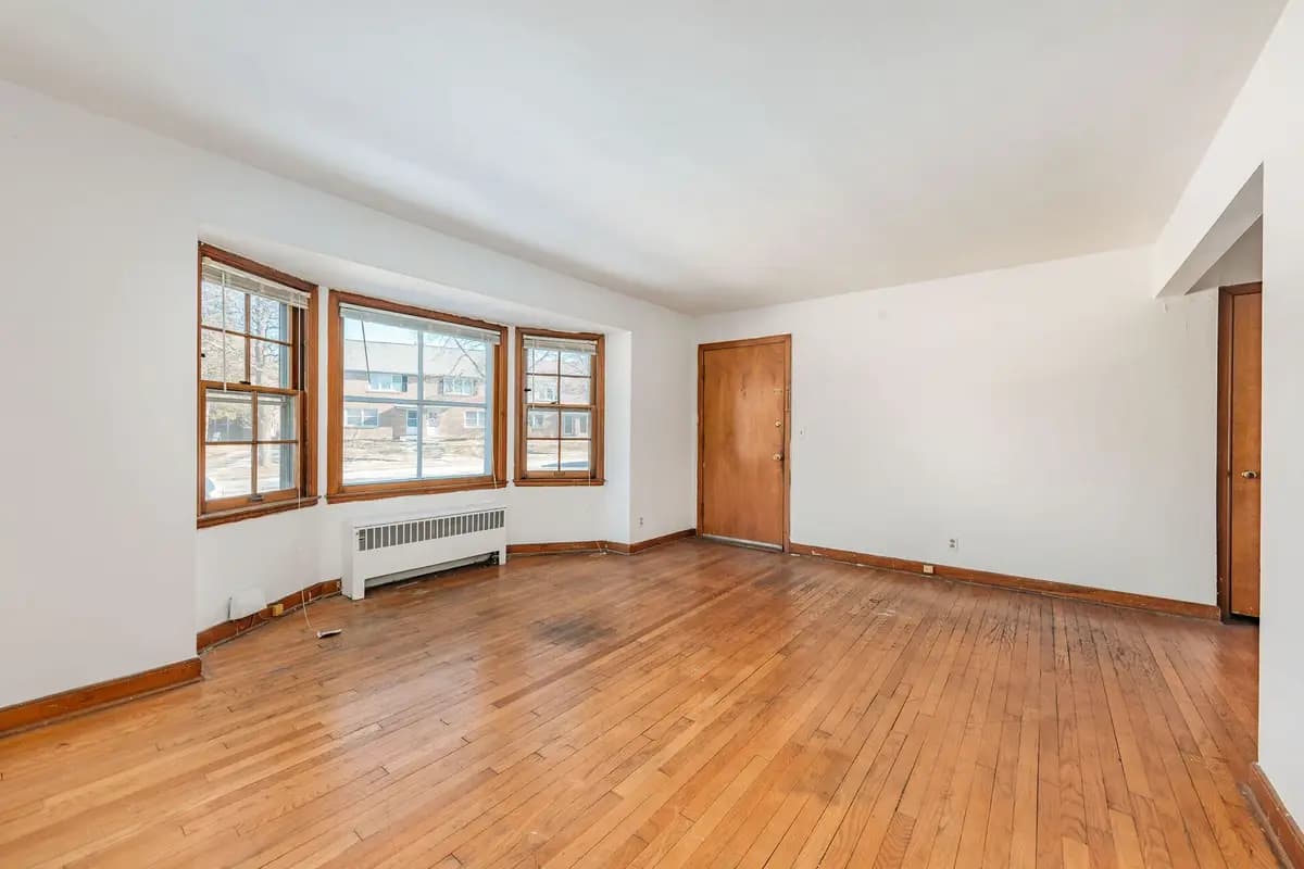 Milwaukee County apartments for rent - Property image - Ardmore Terrace Apartments - 2