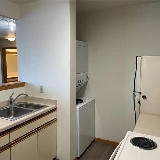 Milwaukee County apartments for rent - Property image - West Milwaukee Apartments - 2