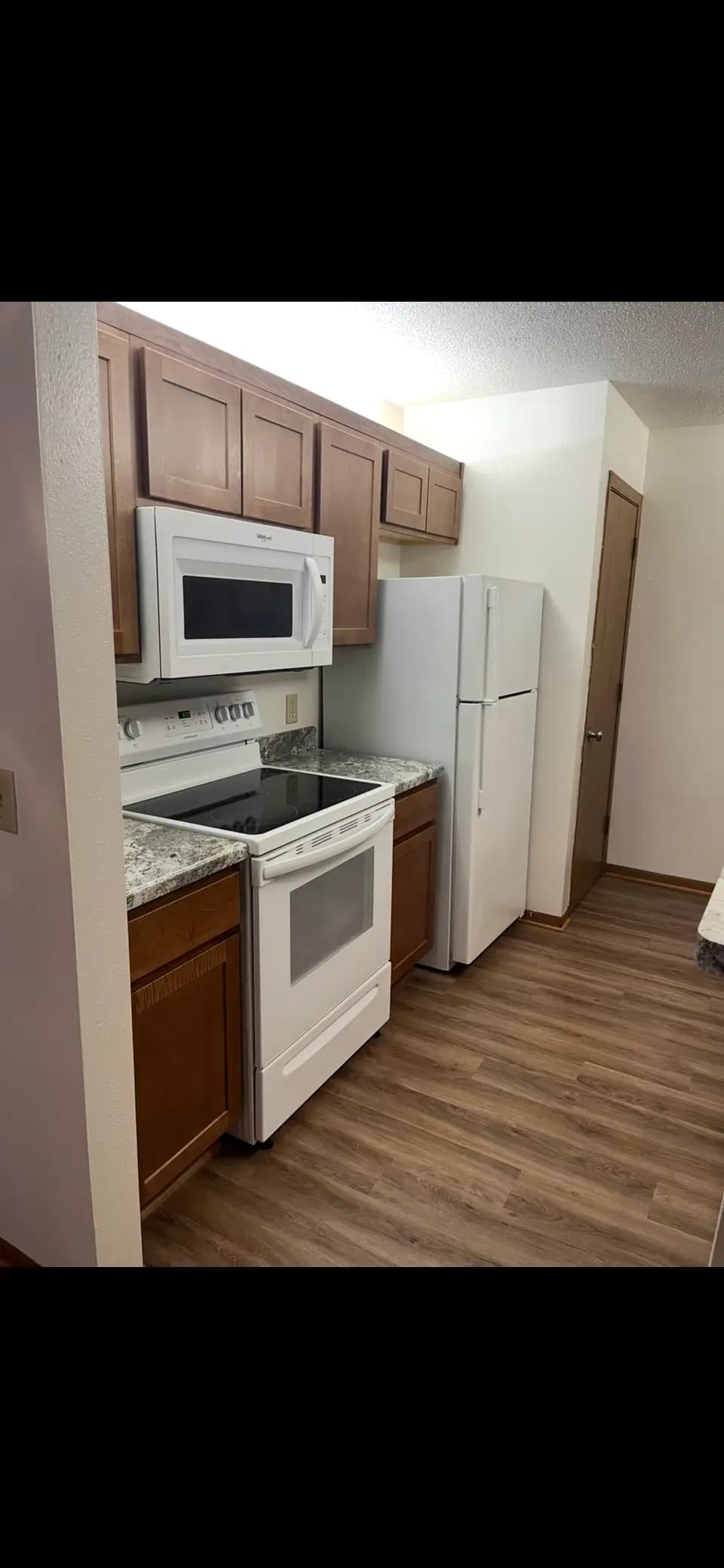 The Gables at Oak Creek - Apartment - 8